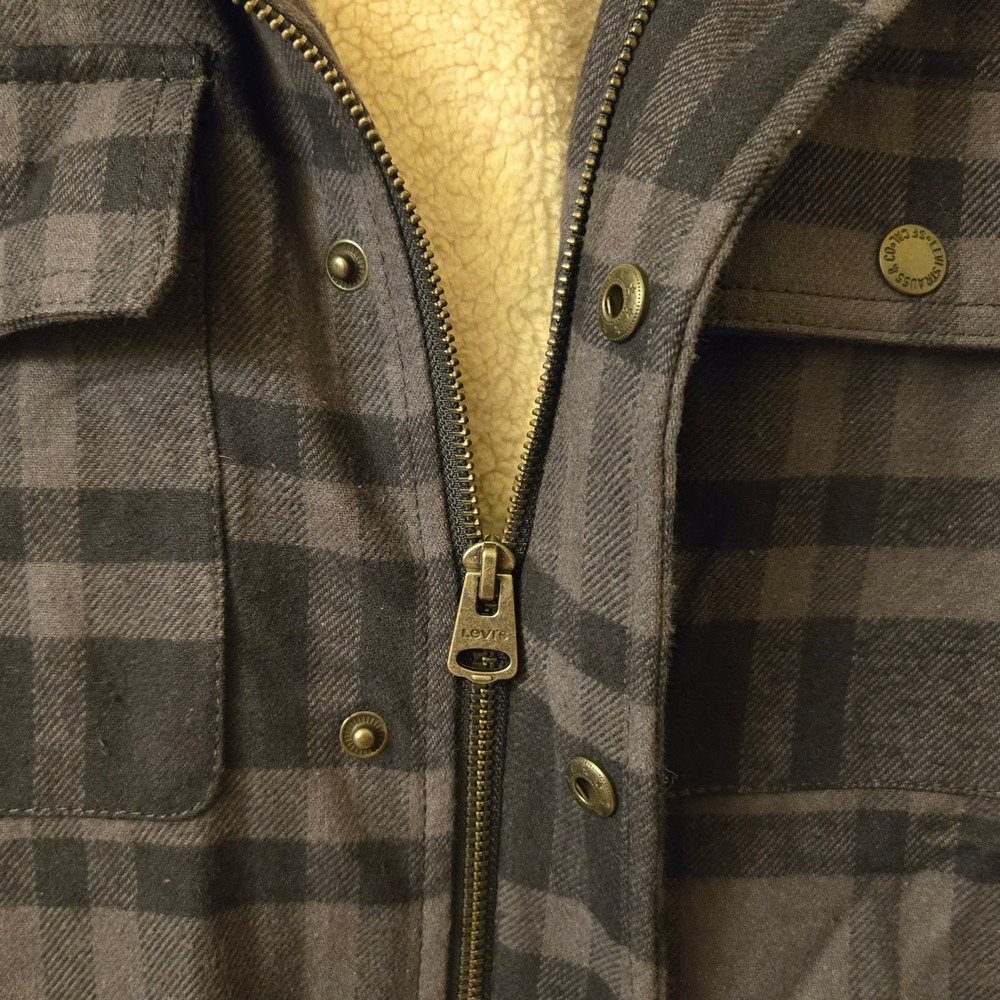 Levi Strauss Mens Sherpa Lined Plaid Hooded Shirt Jacket Charcoal Black NEW - Picture 4 of 8